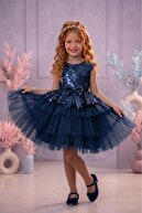 dark blue