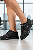 BLACK-2584