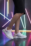 WHITE-6890