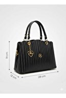 Vertical Three-Dimensional Black