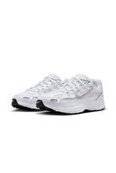 white/byzbeyazz