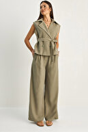 Almond Green