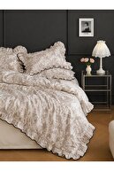 Ruffle Beige Pattern