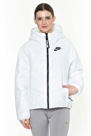 Nike Sportswear Windrunner Bol Kesim Kapüşonlu Hafif Dolgulu Kadın Beyaz Ceket Mont