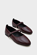 Wrinkled Spring Burgundy