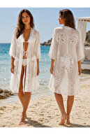 Pareo07-White