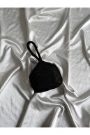 complete black
