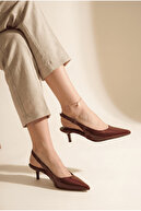 Burgundy Rugan