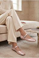 SOFT PINK