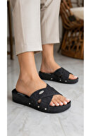 DIAGONAL BLACK