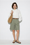 Almond Green