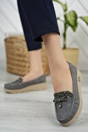 GRAY JEANS