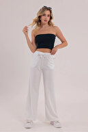 WhiteWhite-01