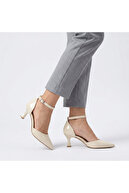 Beige Rugan