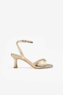 GOLDEN SKIN