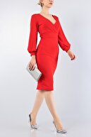 Secret Passion Lingerie Esnek Krep Kumaş Yırtmaç Detaylı Kruvaze Yaka Uzun Kollu Kırmızı Abiye Elbise