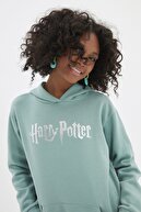 TRENDYOLMİLLA Mint Lisanslı Harry Potter Baskılı Boyfriend Şardonlu Örme Sweatshirt TWOAW22SW0492