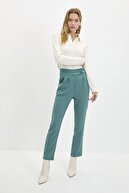 TRENDYOLMİLLA Yeşil Çıtçıtlı Pantolon TWOSS20PL0131