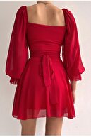 lovebox Etek Ve Üst Görünümlü Astarlı Şifon Kumaş Tek Parça Kısa Kırmızı Abiye Elbise 013