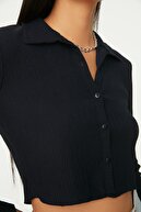 TRENDYOLMİLLA Lacivert Düğmeli Polo Yaka Bürümcük Crop Örme Bluz TWOAW22BZ0241
