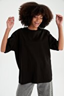 Defacto Oversize Fit Pamuklu Kısa Kollu Basic Tişört