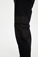Defacto Slim Fit Cep Detaylı Esnek Bantlı Paça Ince Sweatshirt Kumaşı Pantolon