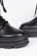 Alessia Shoes Siyah Parlak Postal Kadın Bot