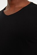 TRENDYOL MAN Siyah Erkek Regular Fit V Yaka Uzun Kollu T-Shirt TMNAW21TS0198