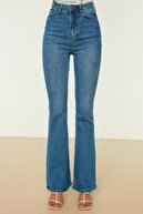 TRENDYOLMİLLA Mavi Yüksek Bel Flare Jeans TWOSS21JE0246