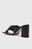 Trendyol Shoes Siyah Küt Burunlu Kadın Terlik TAKSS21TE0022