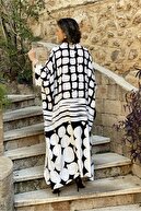 Nevin Kaya Siyah Beyaz Milano Desenli Oversize Elbise