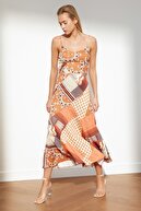 TRENDYOLMİLLA Çok Renkli Askılı Desenli  Elbise TWOSS21EL1381