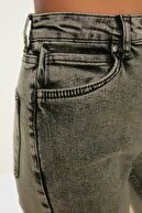 TRENDYOLMİLLA Gri Yırtmaçlı Yüksek Bel Slim Flare Jeans TWOAW22JE0382