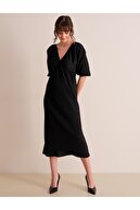 Jimmy Key Kadın Siyah Bol Kesim Açık Yaka Yazlık Örme Elbise