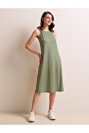 Jimmy Key Kadın Yeşil Düz Kesim Halter Yaka Askılı Desenli Örme Elbise