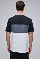 GRIMELANGE JASON Beyaz Jakarlı Kumaşlı Yumuşak Dokulu Parçalı Basic T-Shirt