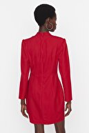 TRENDYOLMİLLA Kırmızı Yaka Detaylı Elbise TWOAW22EL0393