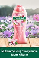Palmolive Aroma Sensations Feel Glow Peeling Etkilli Banyo ve Duş Jeli 2 x 500 ml + Duş Lifi Hediye