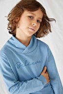 Defacto Unisex Çocuk Nakışlı Degaje Yaka Organik Pamuk Sweatshirt