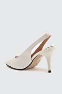 Trendyol Shoes Beyaz Kadın Klasik Topuklu Ayakkabı TAKSS21TO0023