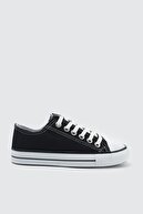 Trendyol Shoes Siyah Kadın Sneaker TAKSS21SN0008
