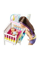 Barbie Bebek Bakıcısı Skipper Uyku Eğitiminde Oyun Seti Gfl38
