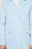 TRENDYOLMİLLA Açık Mavi Düğme Detaylı Blazer Ceket TWOSS21CE0137