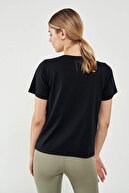 HUMMEL HMLPESCARA T-SHIRT Siyah Kadın T-Shirt 101086313