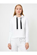 Koton Kadın Beyaz Kapüşonlu Kalin Şeritli Sweatshirt