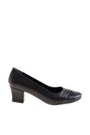 Bambi Siyah Kadın Klasik Topuklu Ayakkabı K0501003209