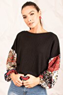 armonika Kadın Siyah Kolu Desenli Balonlu Triko Bluz ARM-20K081001