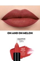 AVON Power Stay Hafif Dokulu Mat Ruj - On And On Melon - 2