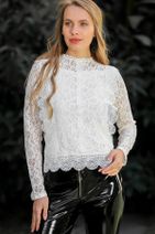 Chiccy Kadın Beyaz Barok Sırtı Fermuarlı Lace Bluz C10010200BL96933 - 3
