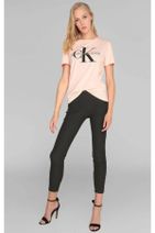 Calvin Klein Kadın T-shirt - 2